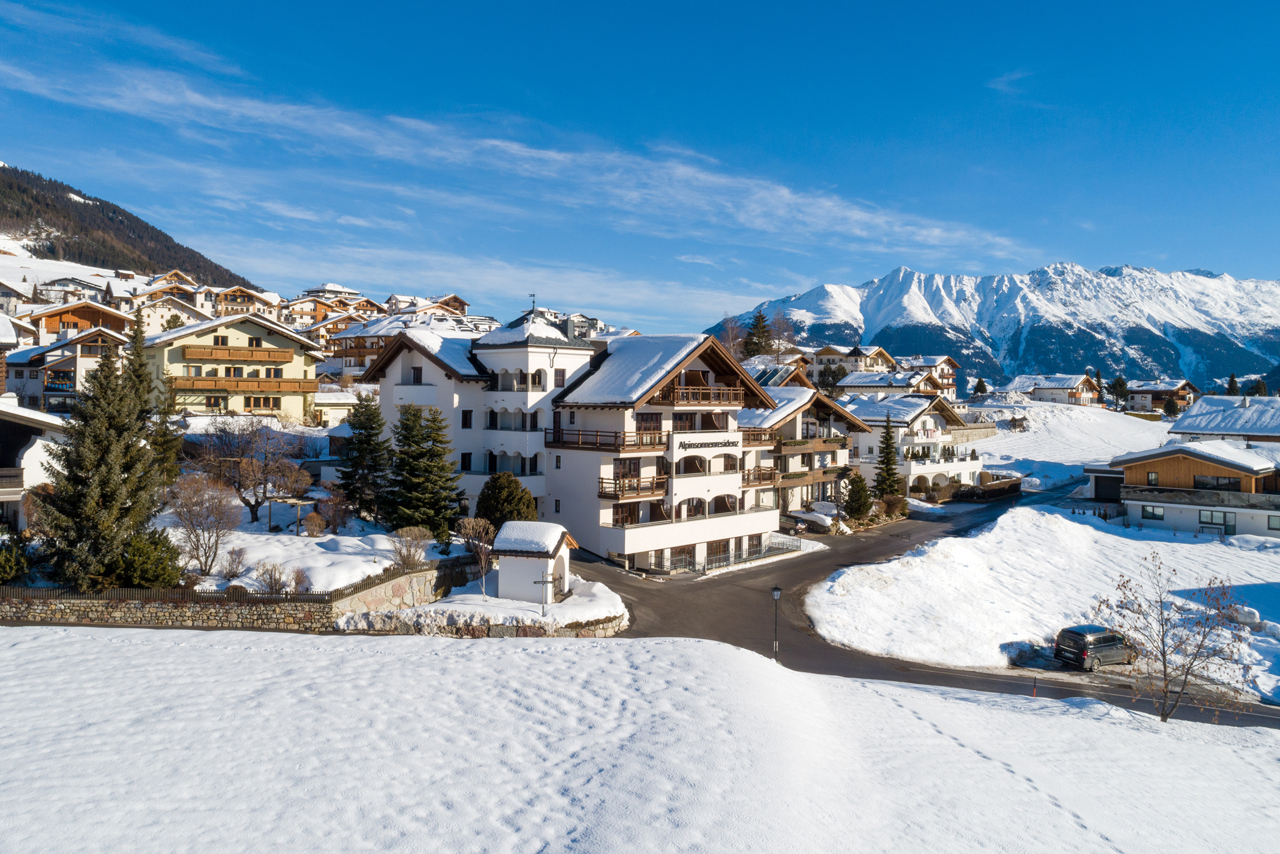 02 Hotel Alpinsonnenresidenz Ansicht Winter Moving Pictures