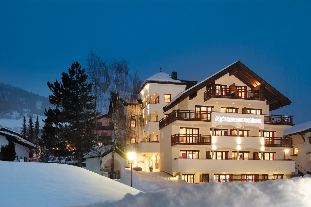 06 Hotel Alpinsonnenresidenz Ansicht Winter Markus Auer